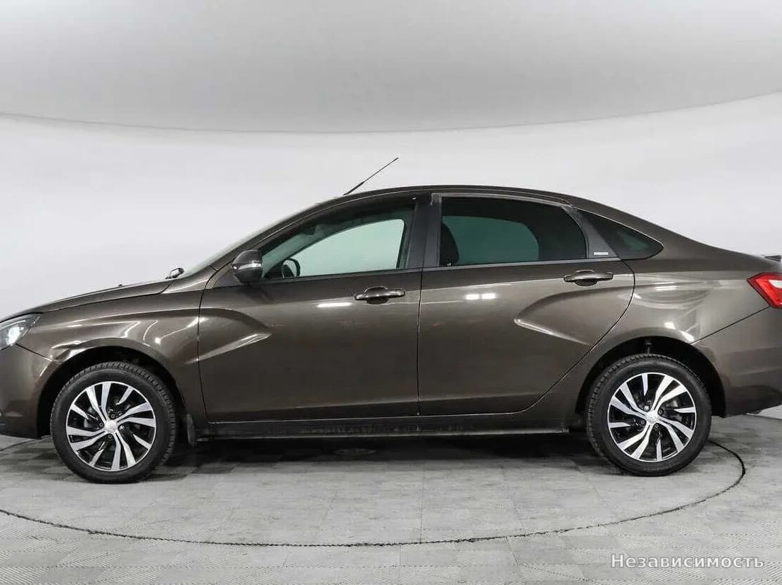 Lada Vesta 2019 с пробегом — фото 8