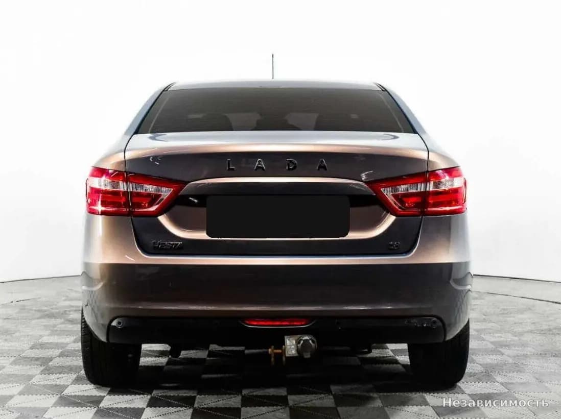 Lada Vesta 2019 с пробегом — фото 6