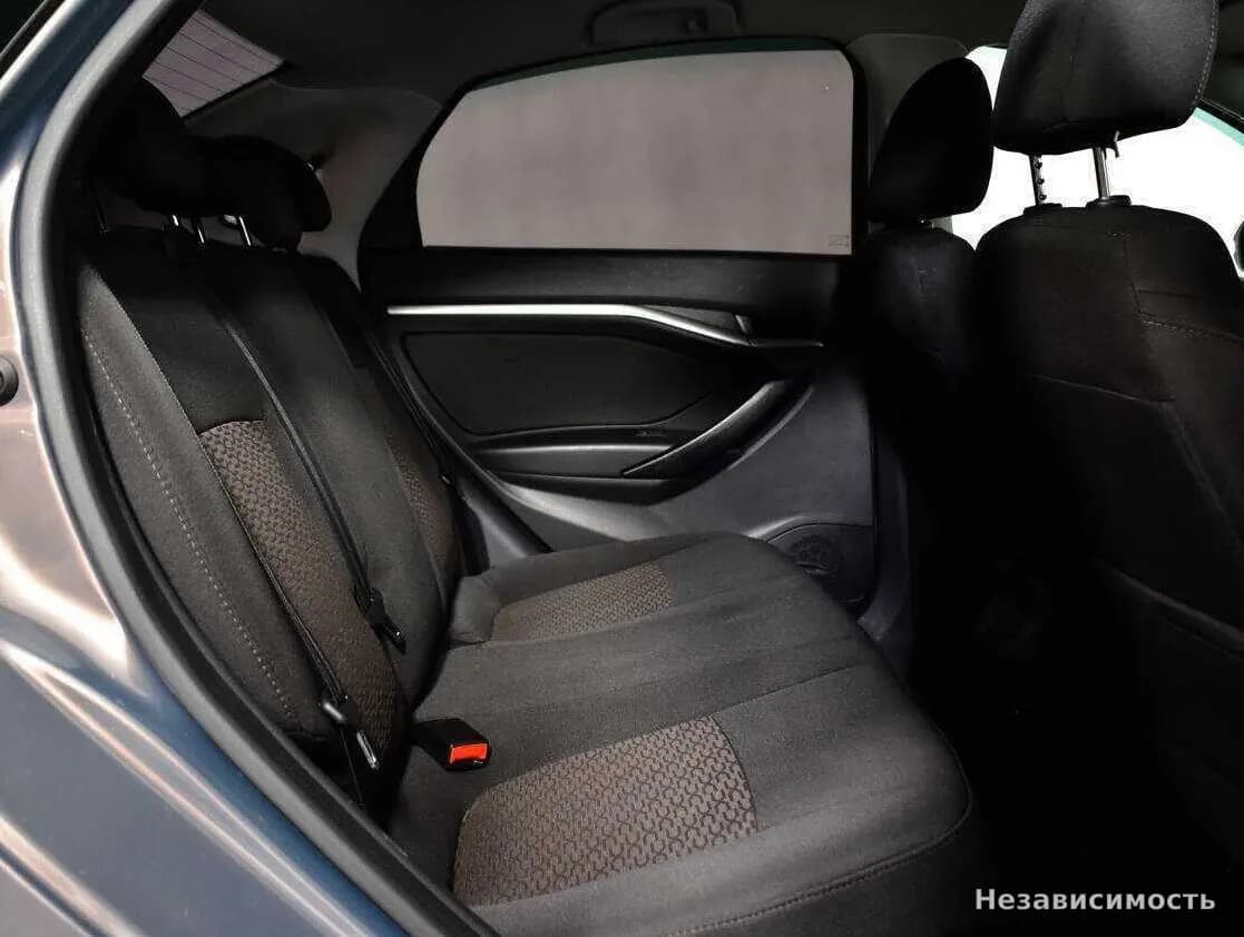 Lada Vesta 2019 с пробегом — фото 10