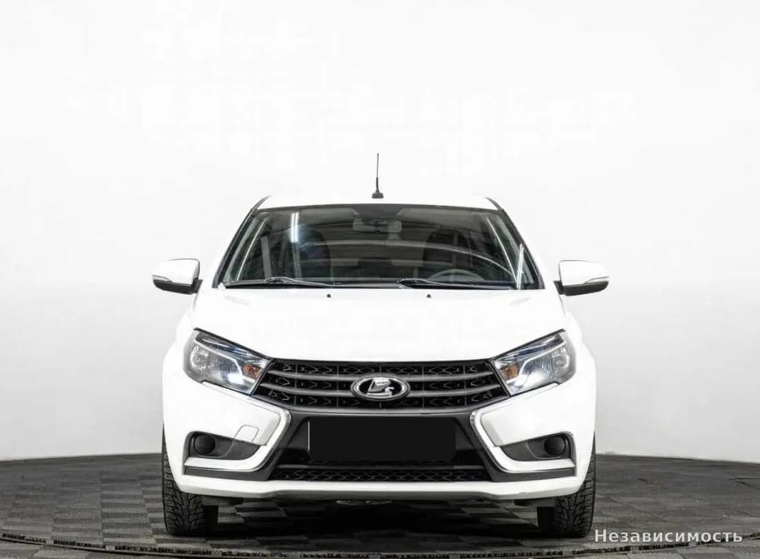 Lada Vesta 2017 с пробегом — фото 2