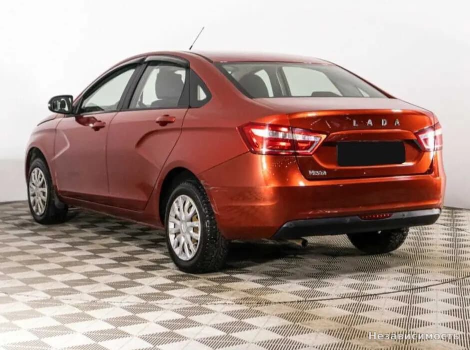 Lada Vesta 2017 с пробегом — фото 7