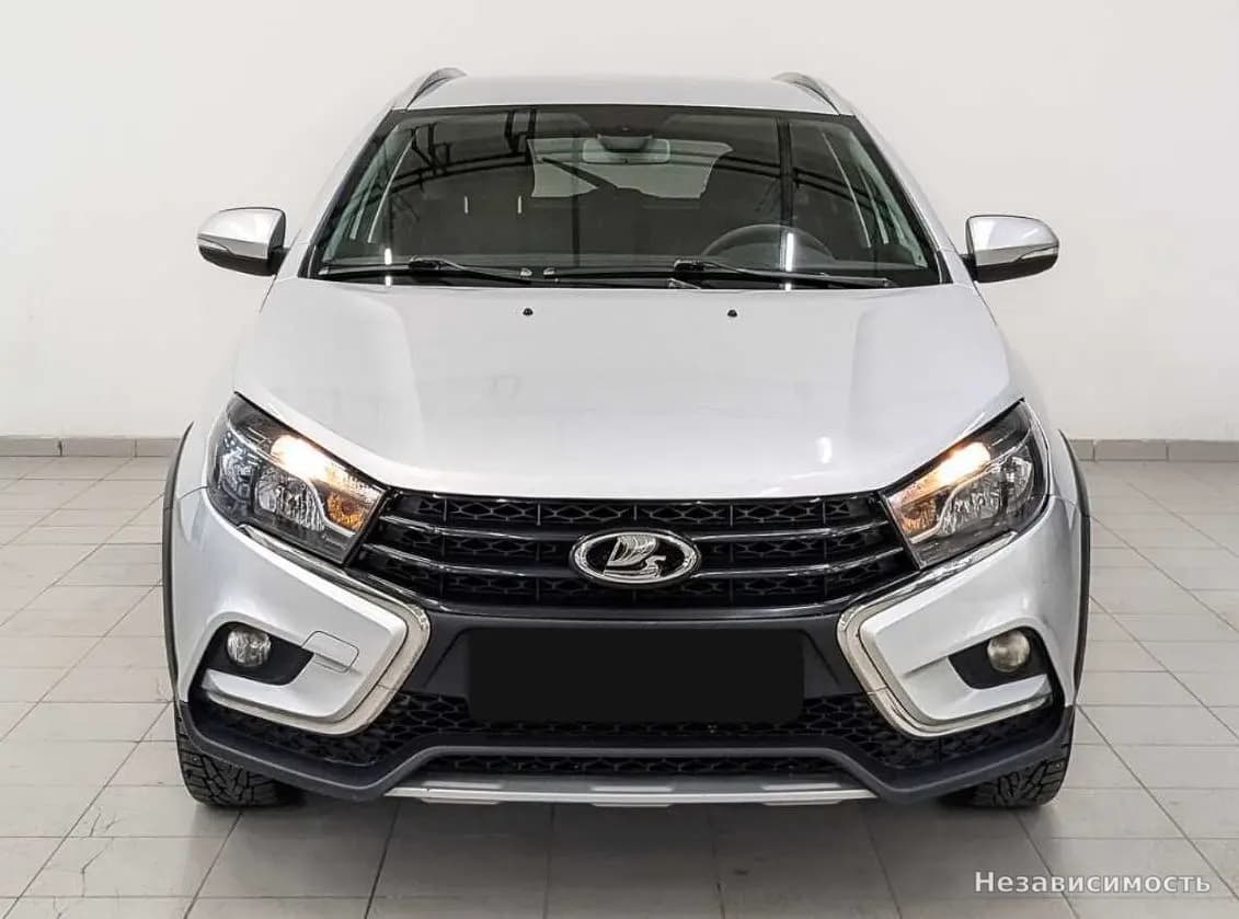 Lada Vesta 2018 с пробегом — фото 2