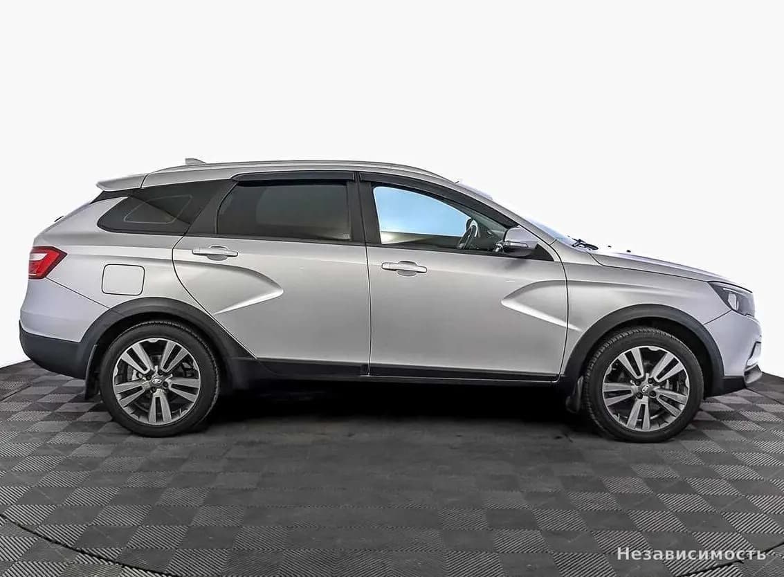 Lada Vesta 2021 с пробегом — фото 4