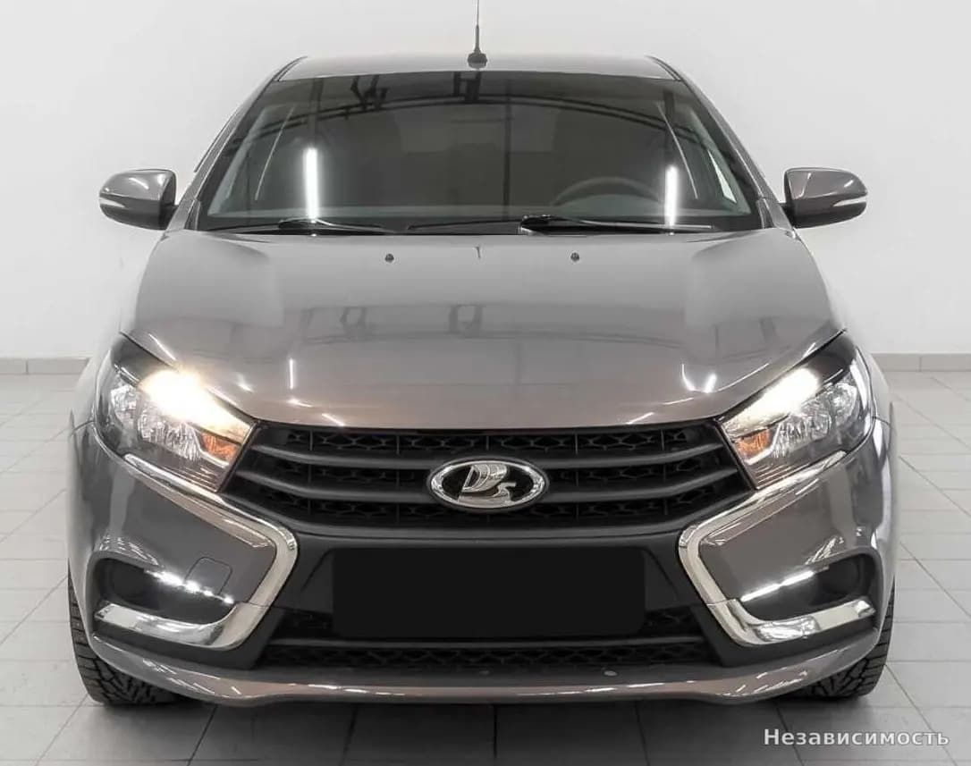 Lada Vesta 2017 с пробегом — фото 2