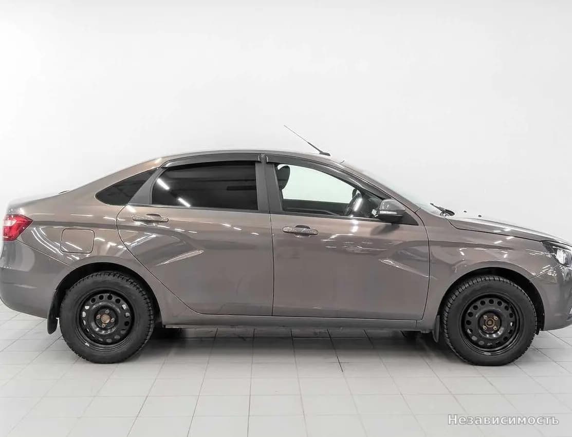 Lada Vesta 2017 с пробегом — фото 4