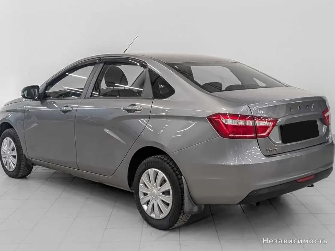 Lada Vesta 2017 с пробегом — фото 7