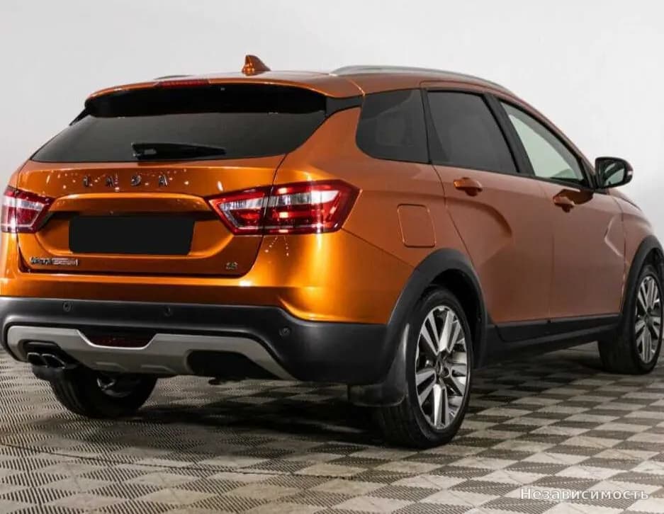 Lada Vesta 2018 с пробегом — фото 5