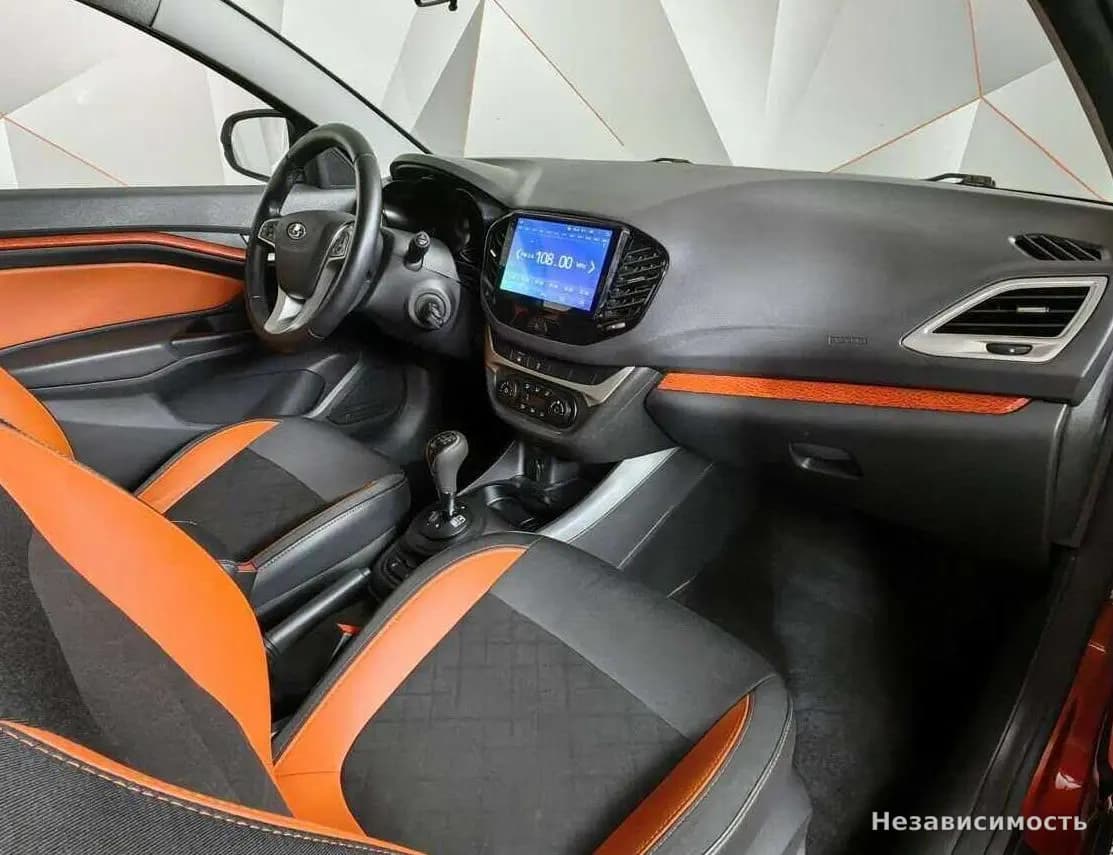 Lada Vesta 2019 с пробегом — фото 9