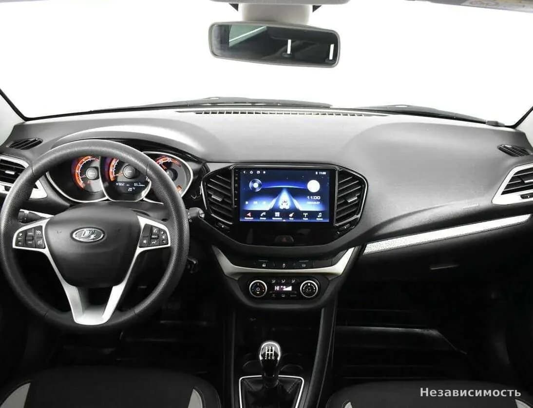 Lada Vesta 2019 с пробегом — фото 9