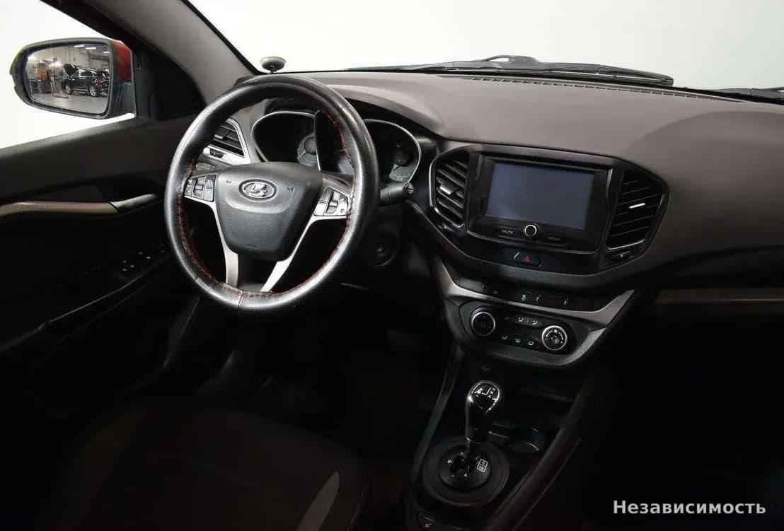Lada Vesta 2016 с пробегом — фото 9