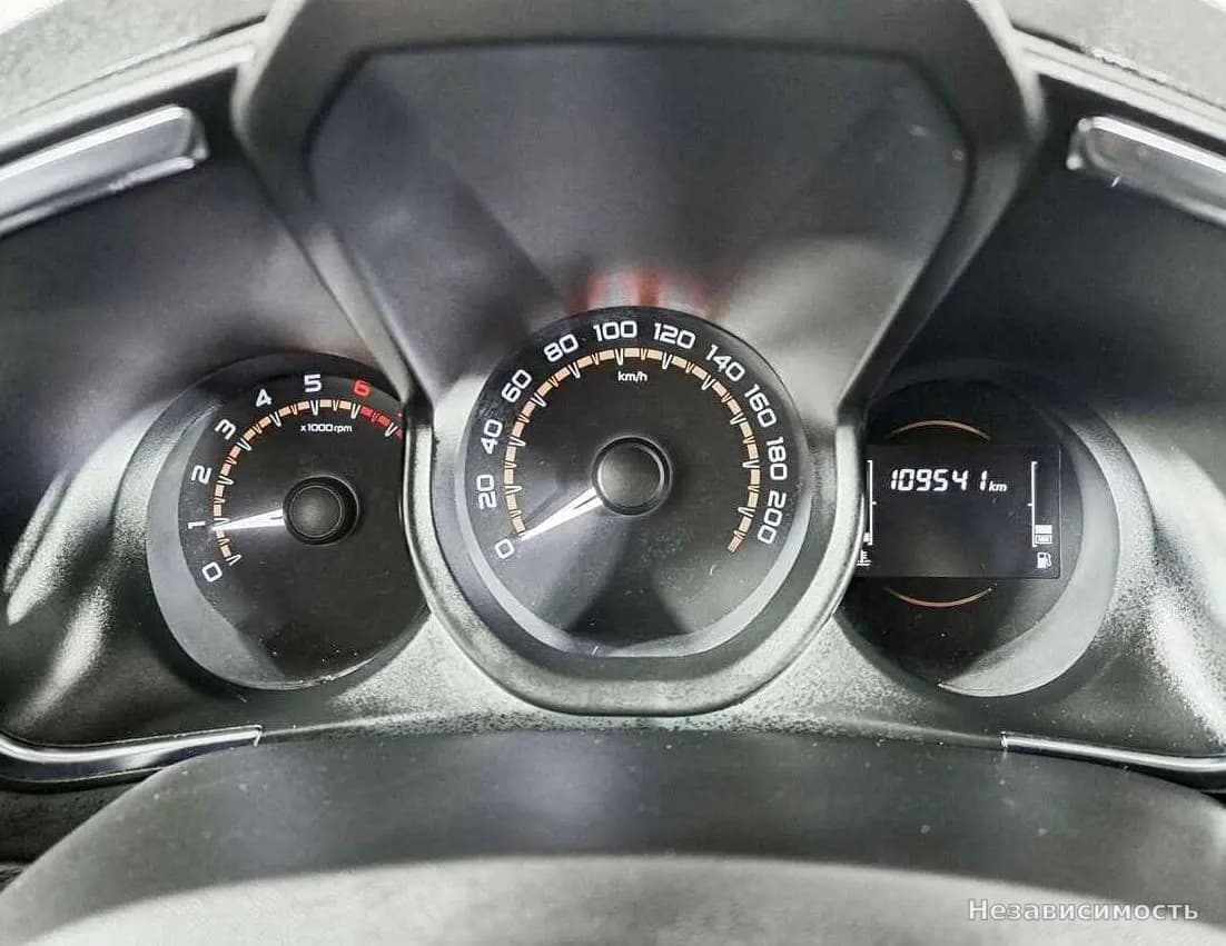 Lada Xray 2018 с пробегом — фото 9
