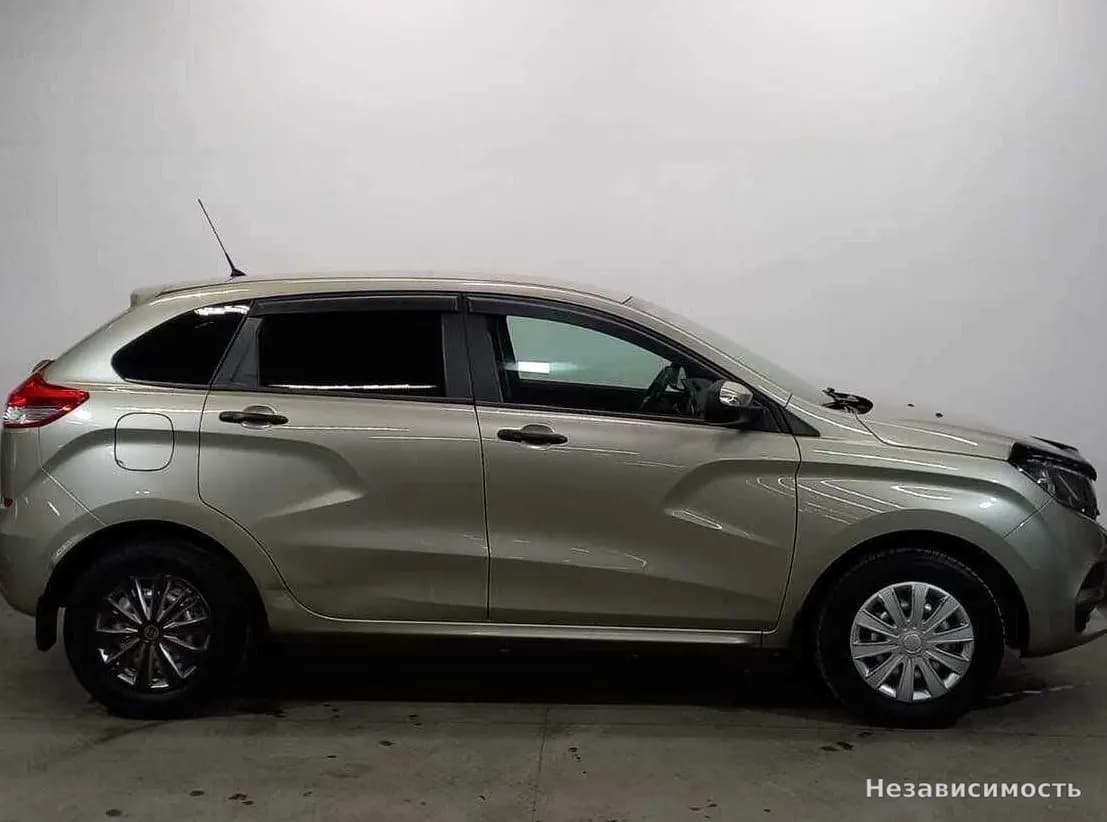 Lada Xray 2018 с пробегом — фото 4