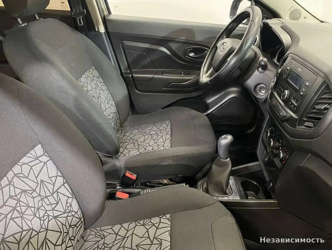 Lada Xray 2018 с пробегом — фото 9
