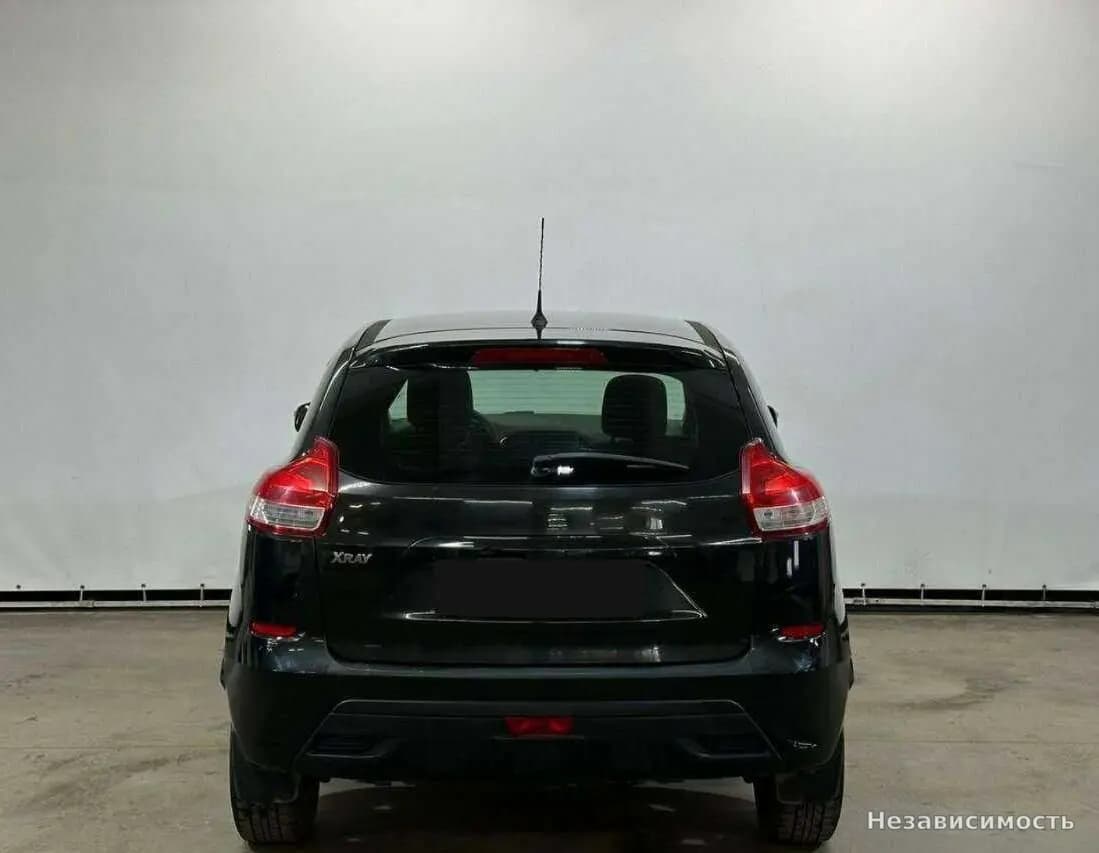 Lada Xray 2017 с пробегом — фото 6