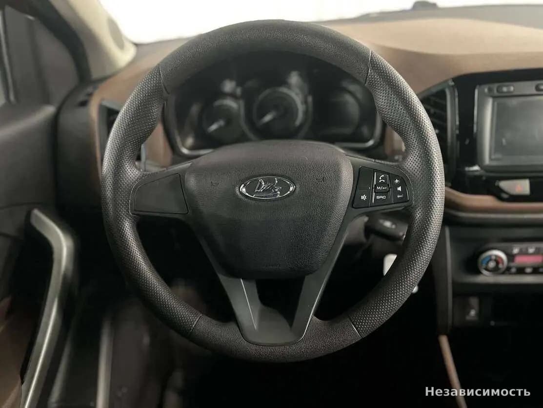 Lada Xray 2017 с пробегом — фото 10