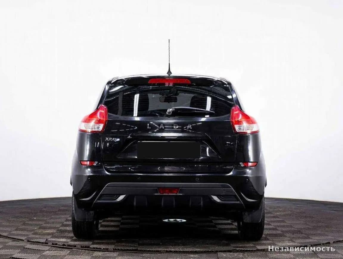 Lada Xray 2018 с пробегом — фото 5