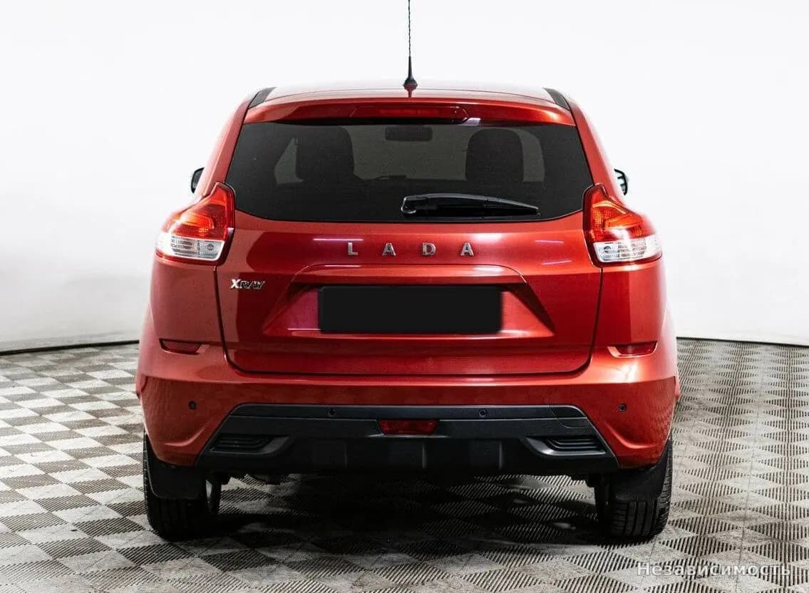 Lada Xray 2016 с пробегом — фото 5