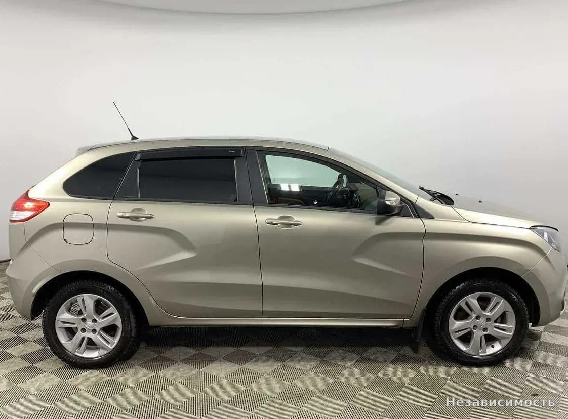 Lada Xray 2018 с пробегом — фото 4