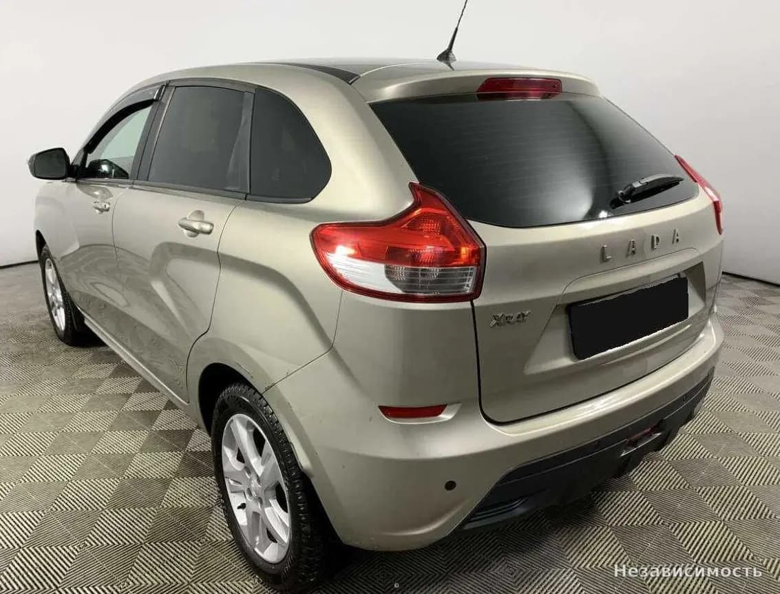 Lada Xray 2018 с пробегом — фото 7