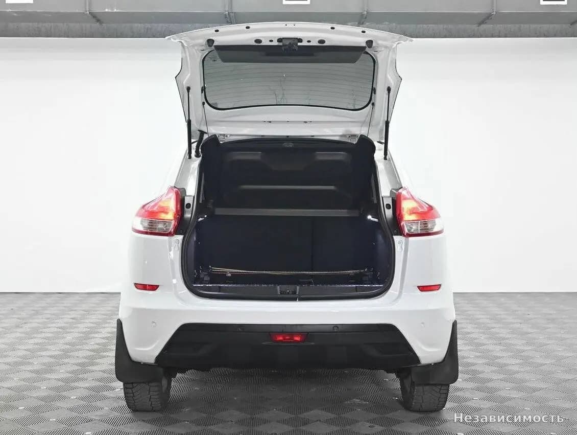 Lada Xray 2019 с пробегом — фото 5