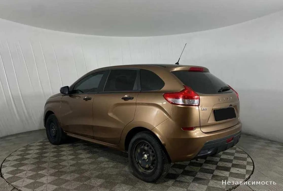 Lada Xray 2018 с пробегом — фото 7