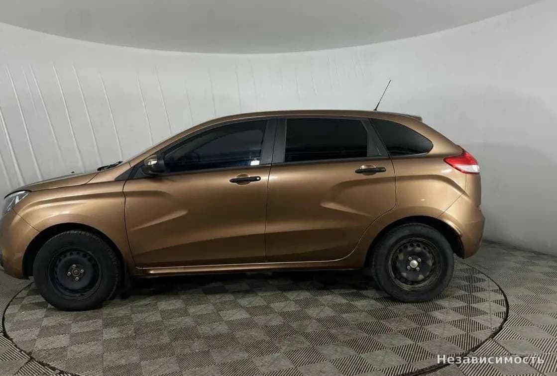 Lada Xray 2018 с пробегом — фото 8