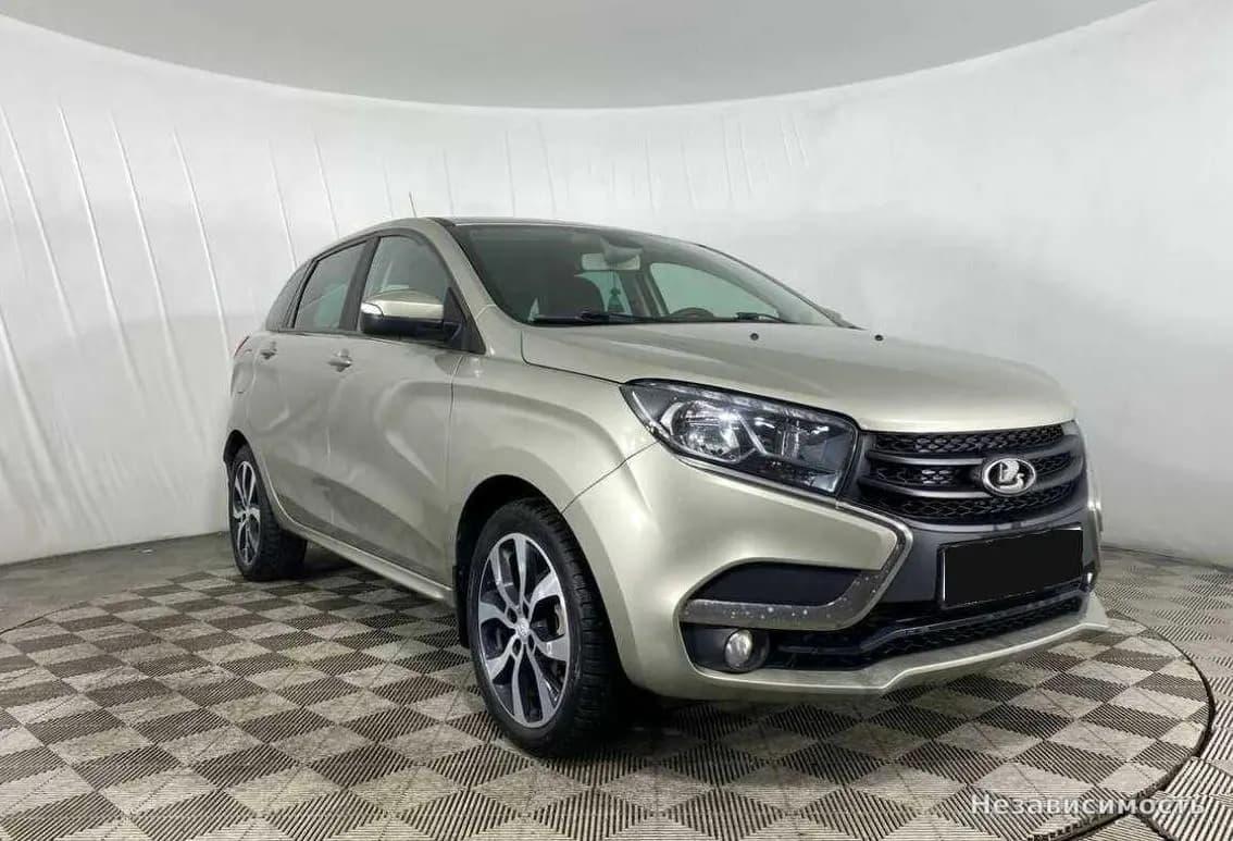 Lada Xray 2017 с пробегом — фото 3