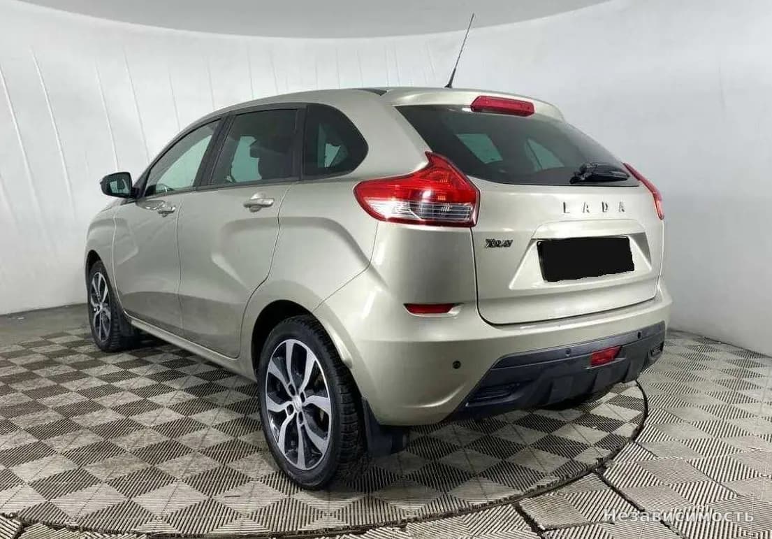 Lada Xray 2017 с пробегом — фото 7