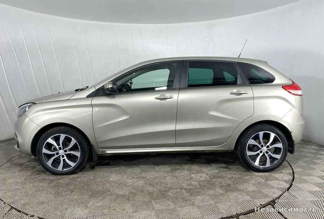 Lada Xray 2017 с пробегом — фото 8