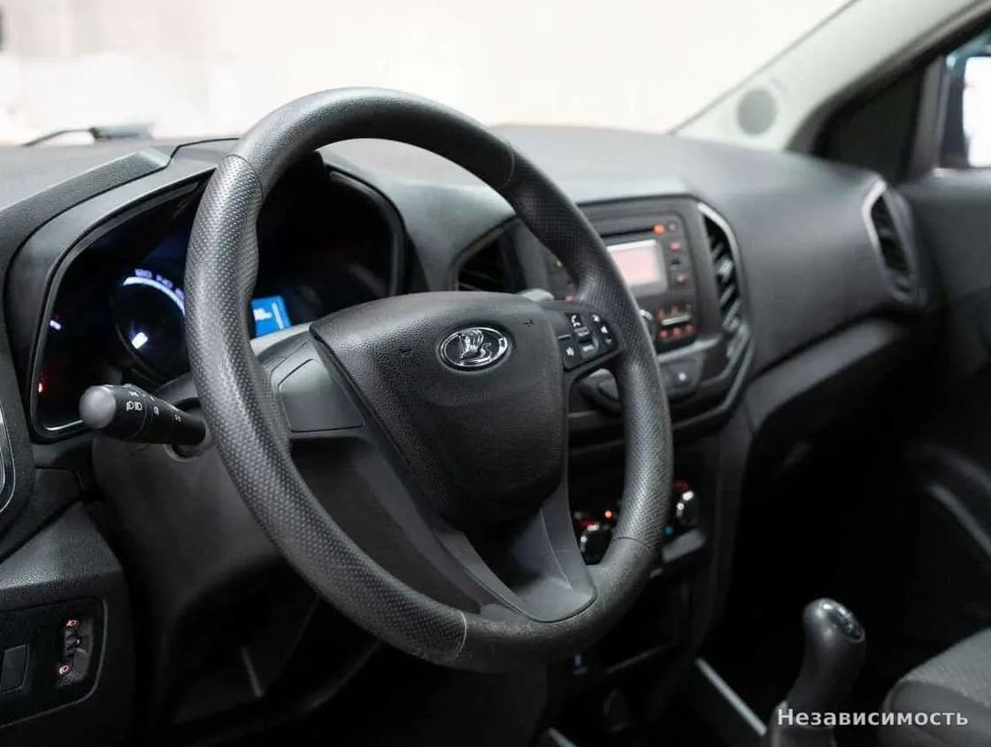 Lada Xray 2017 с пробегом — фото 5