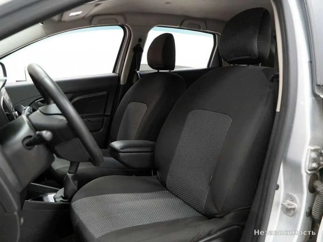 Lada Xray 2017 с пробегом — фото 6