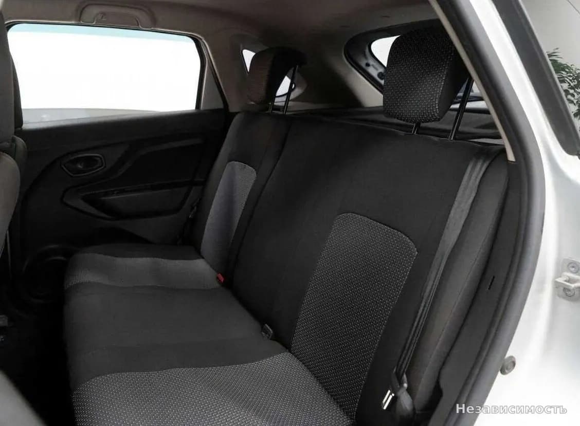Lada Xray 2017 с пробегом — фото 7