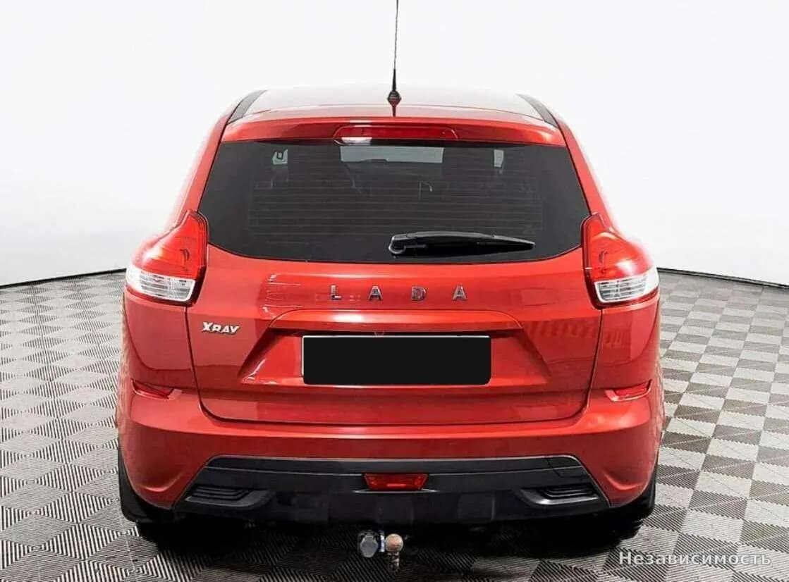 Lada Xray 2018 с пробегом — фото 6