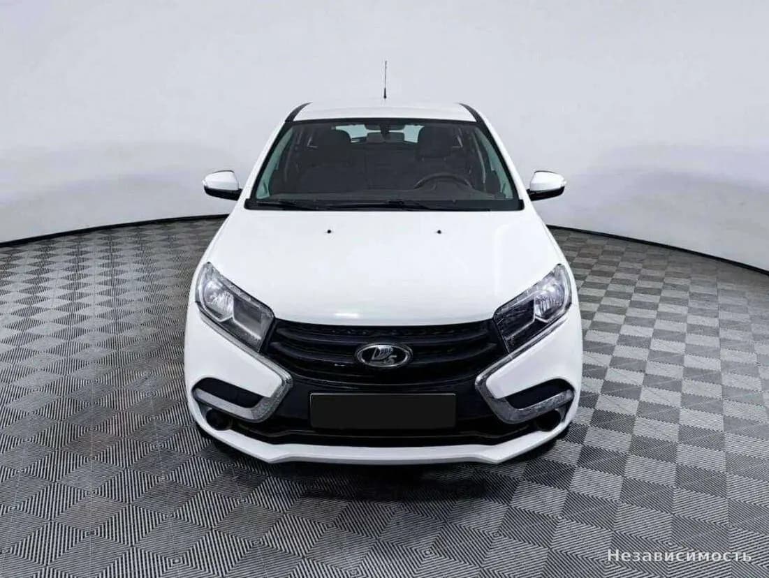Lada Xray 2018 с пробегом — фото 2