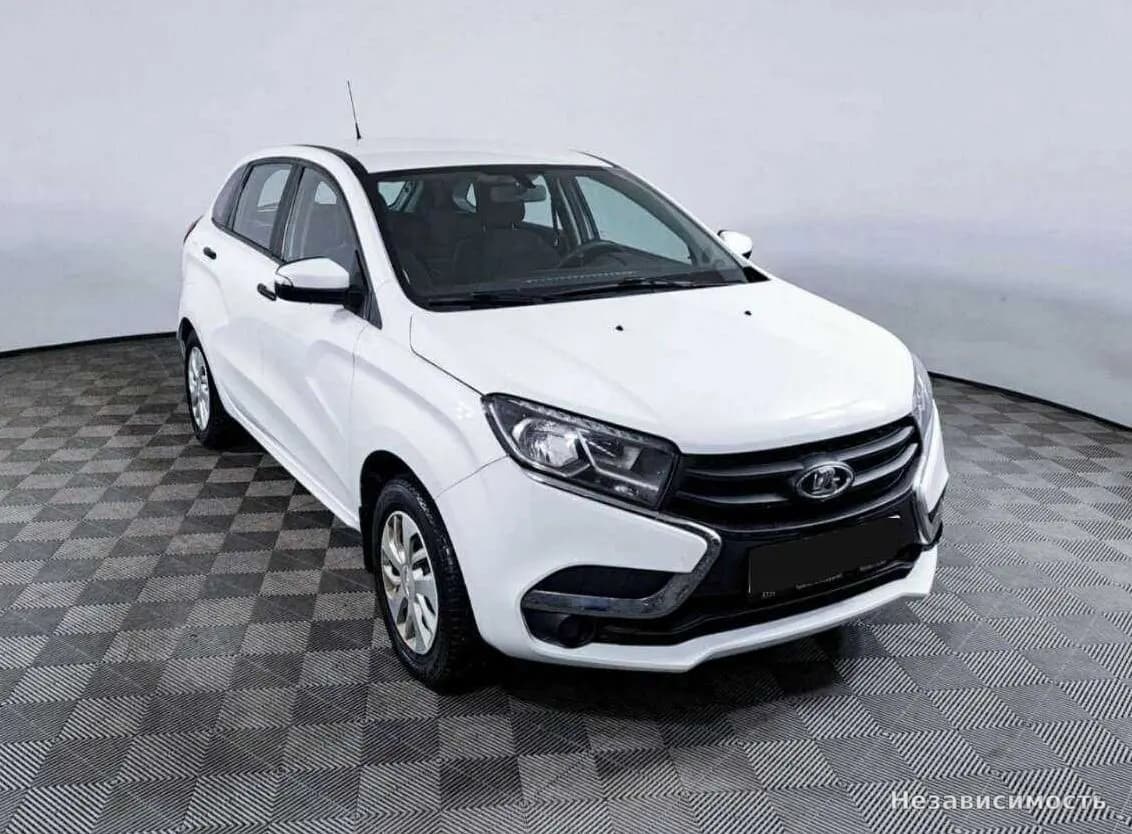 Lada Xray 2018 с пробегом — фото 3