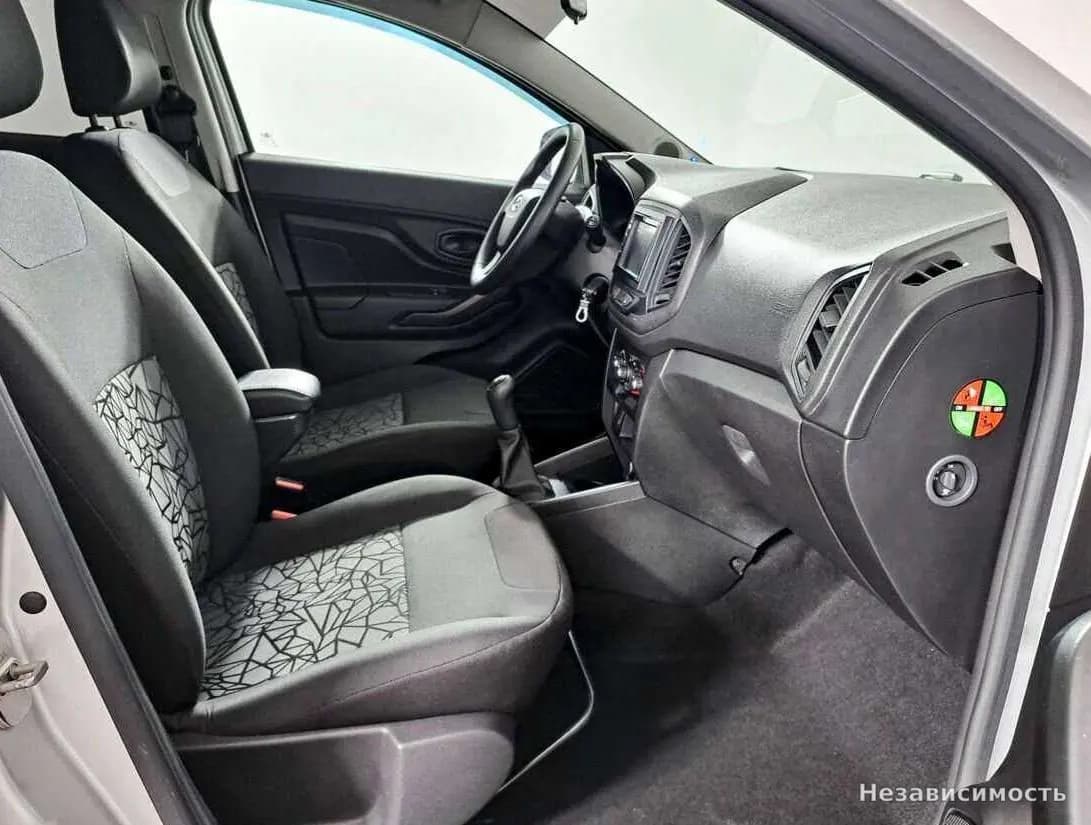 Lada Xray 2019 с пробегом — фото 9