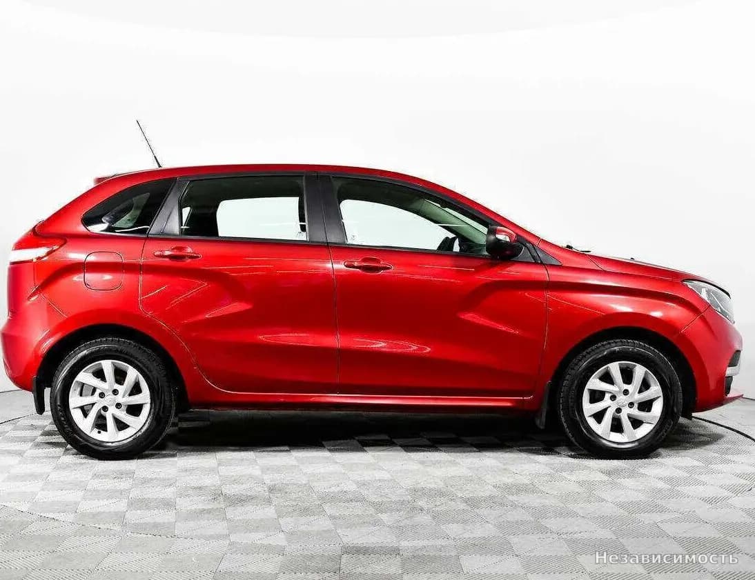 Lada Xray 2017 с пробегом — фото 4