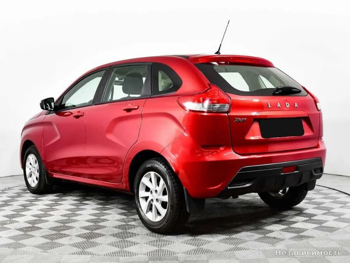 Lada Xray 2017 с пробегом — фото 7