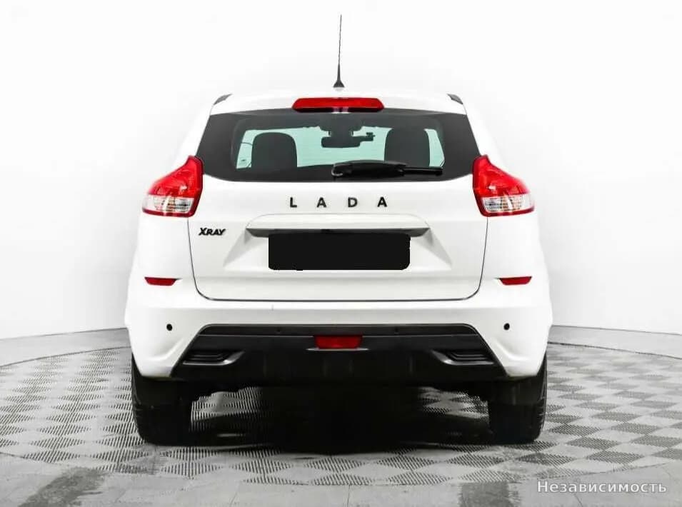Lada Xray 2016 с пробегом — фото 6