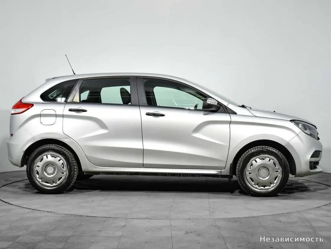 Lada Xray 2018 с пробегом — фото 4
