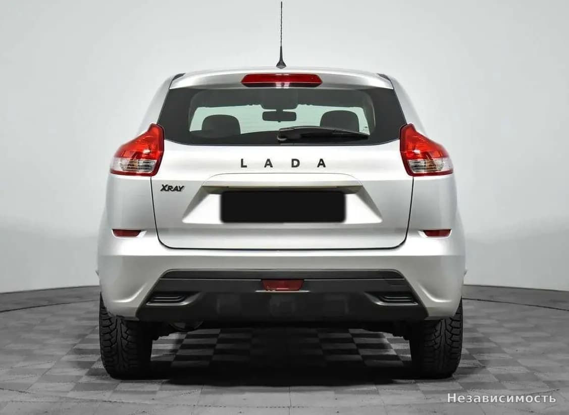 Lada Xray 2018 с пробегом — фото 6