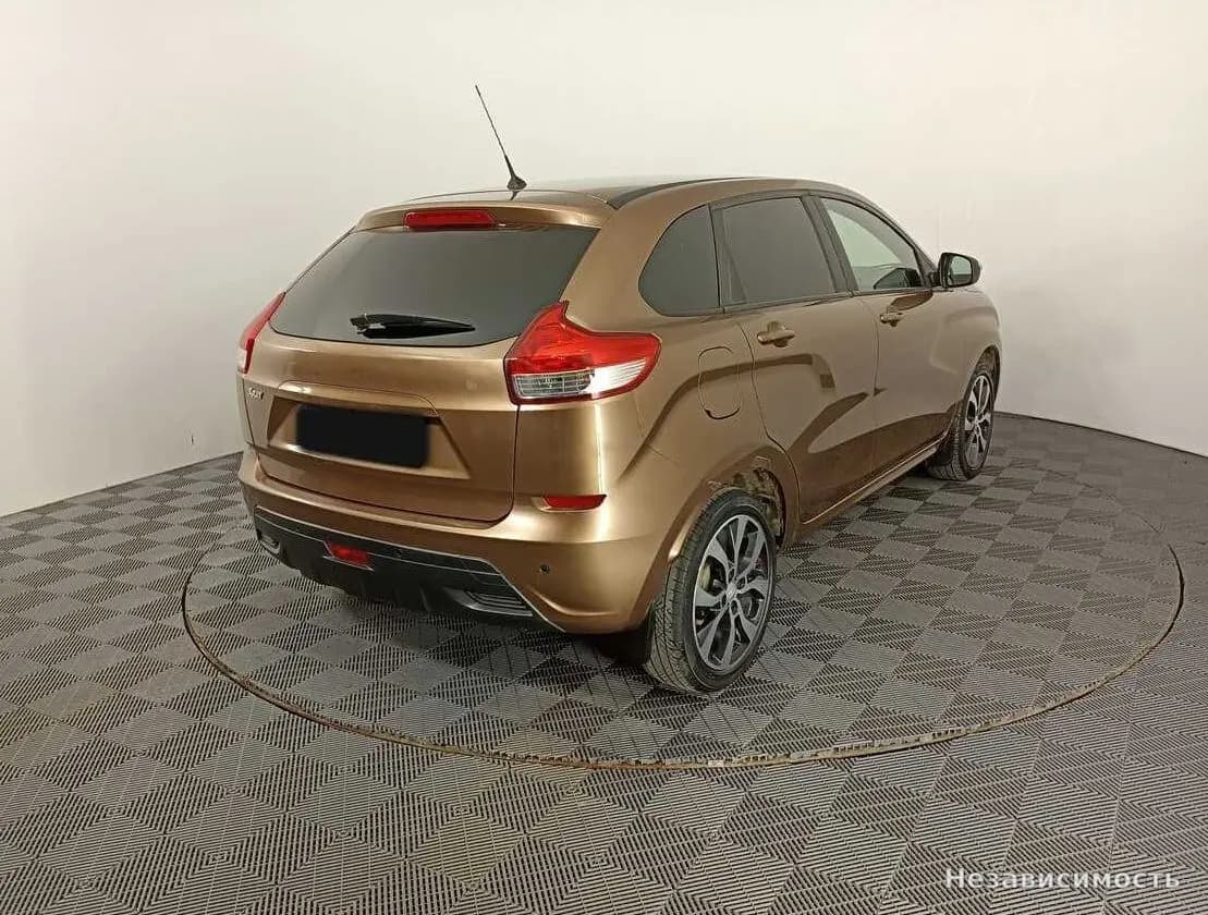 Lada Xray 2017 с пробегом — фото 5