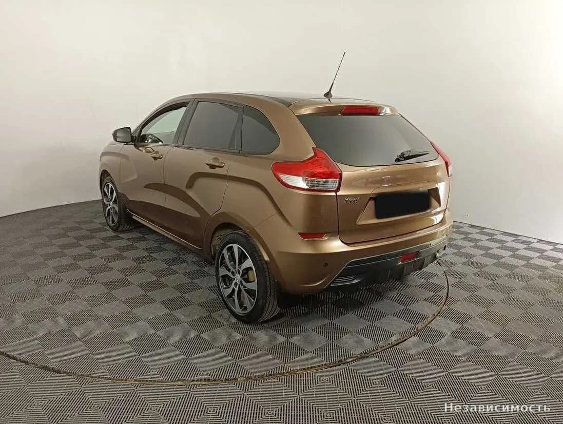 Lada Xray 2017 с пробегом — фото 7