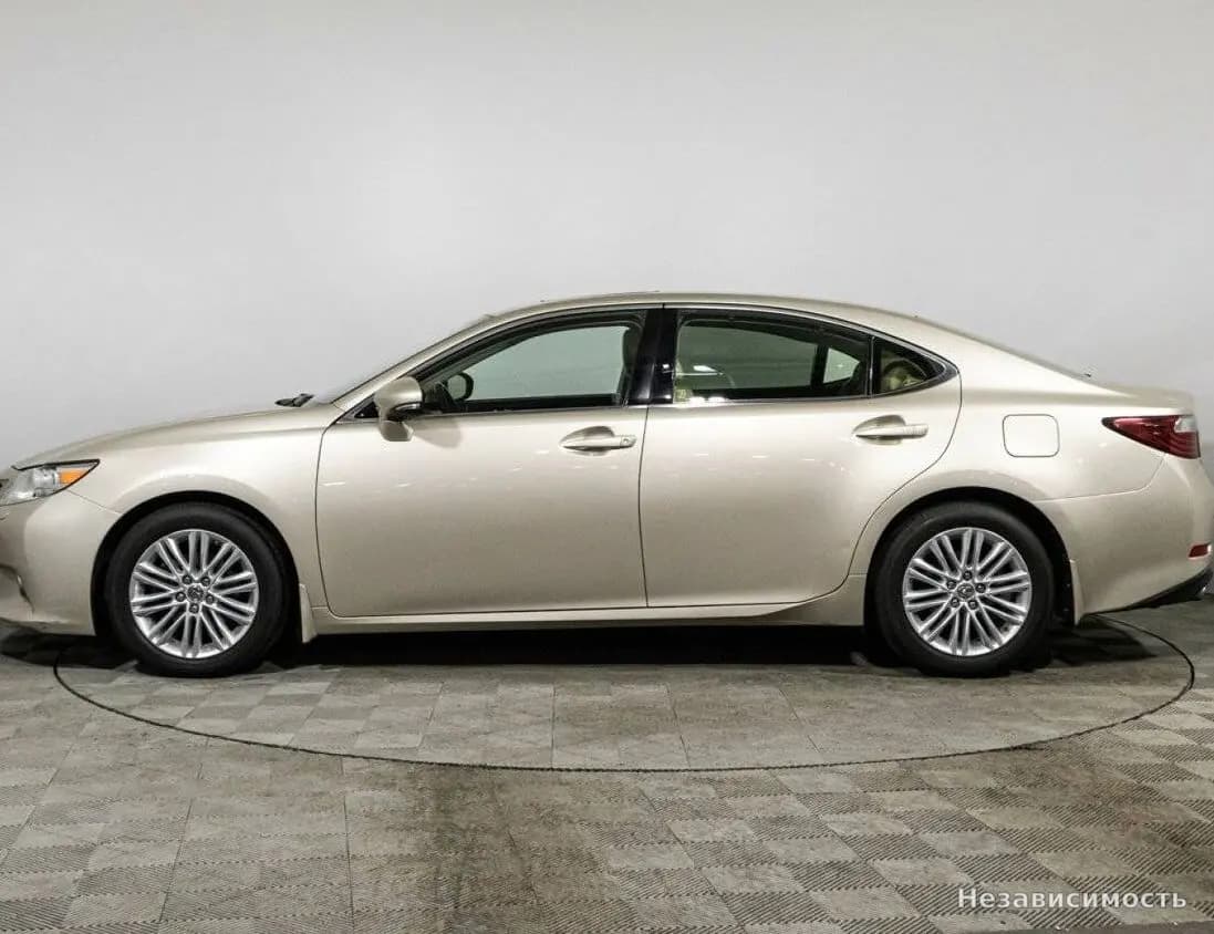 Lexus ES 2014 с пробегом — фото 8