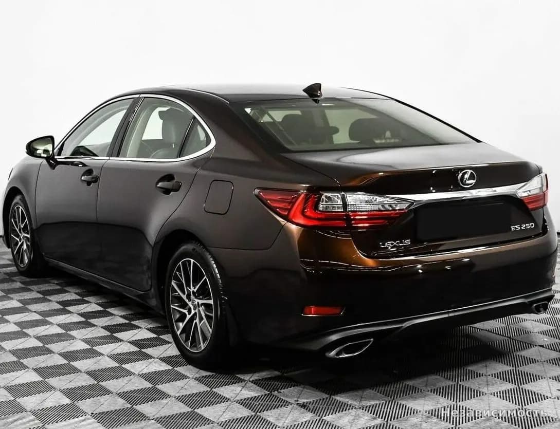 Lexus ES 2016 с пробегом — фото 7