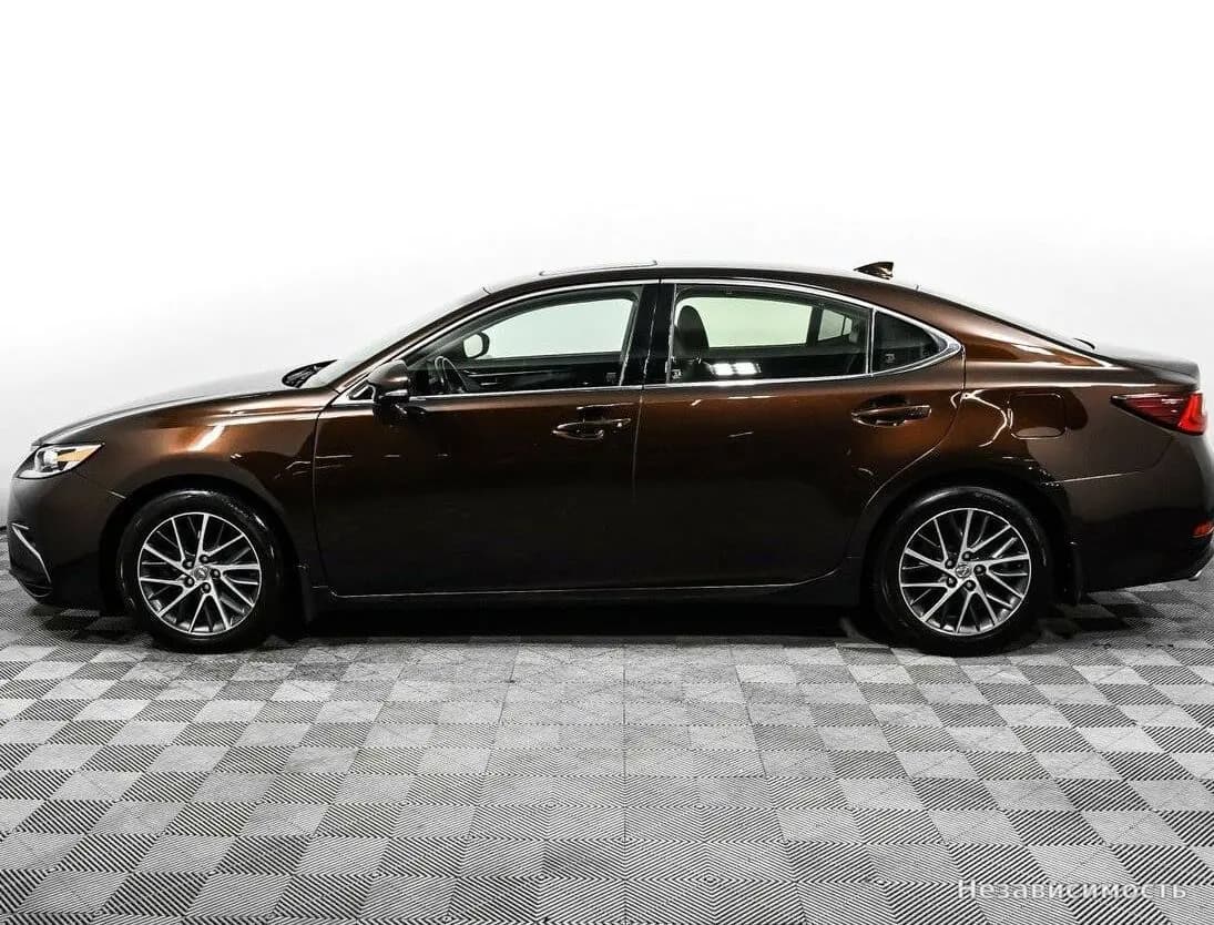 Lexus ES 2016 с пробегом — фото 8