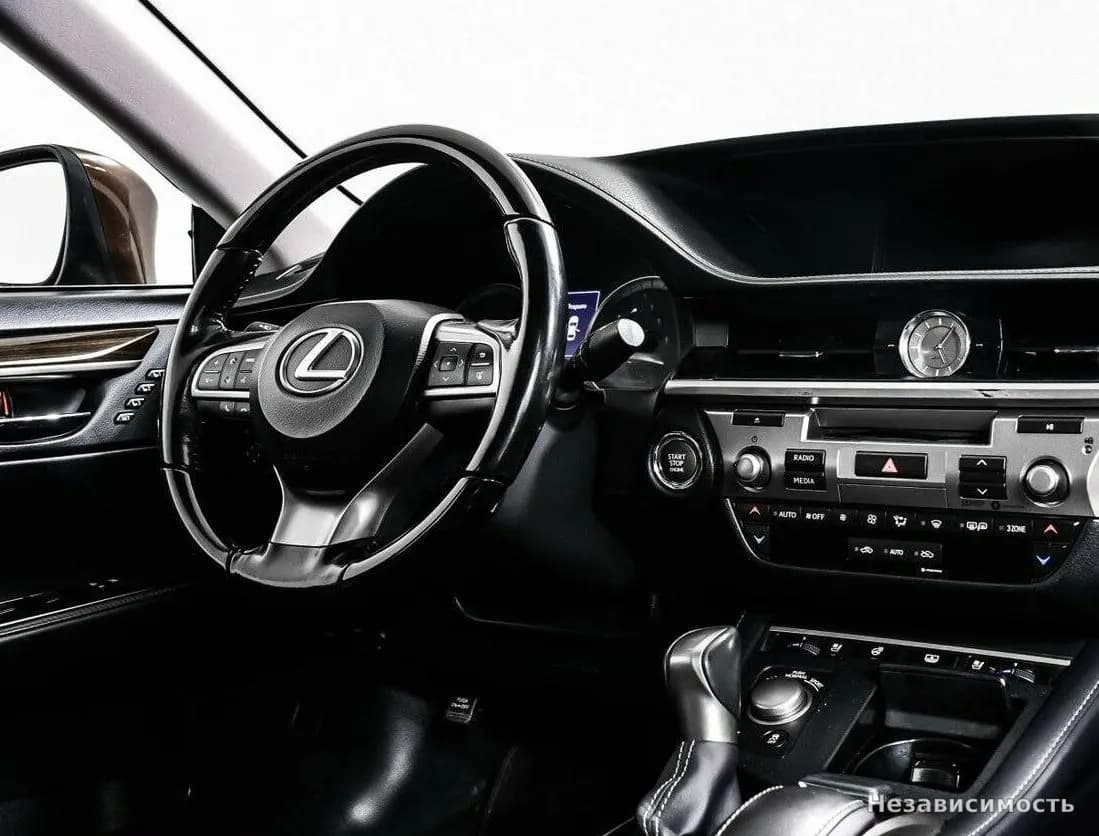 Lexus ES 2016 с пробегом — фото 9