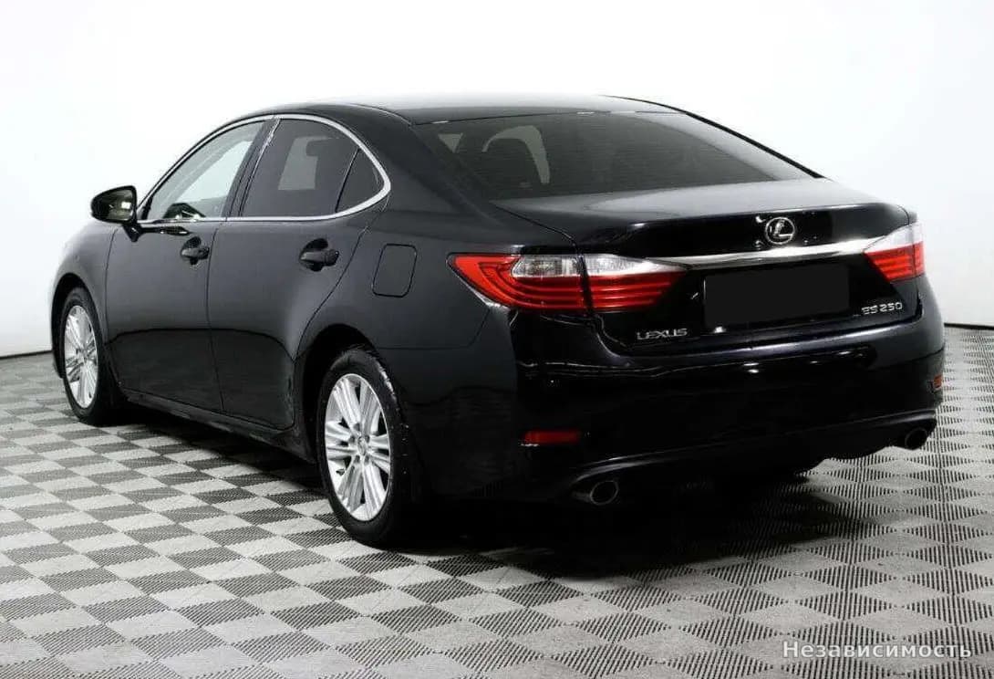 Lexus ES 2012 с пробегом — фото 7