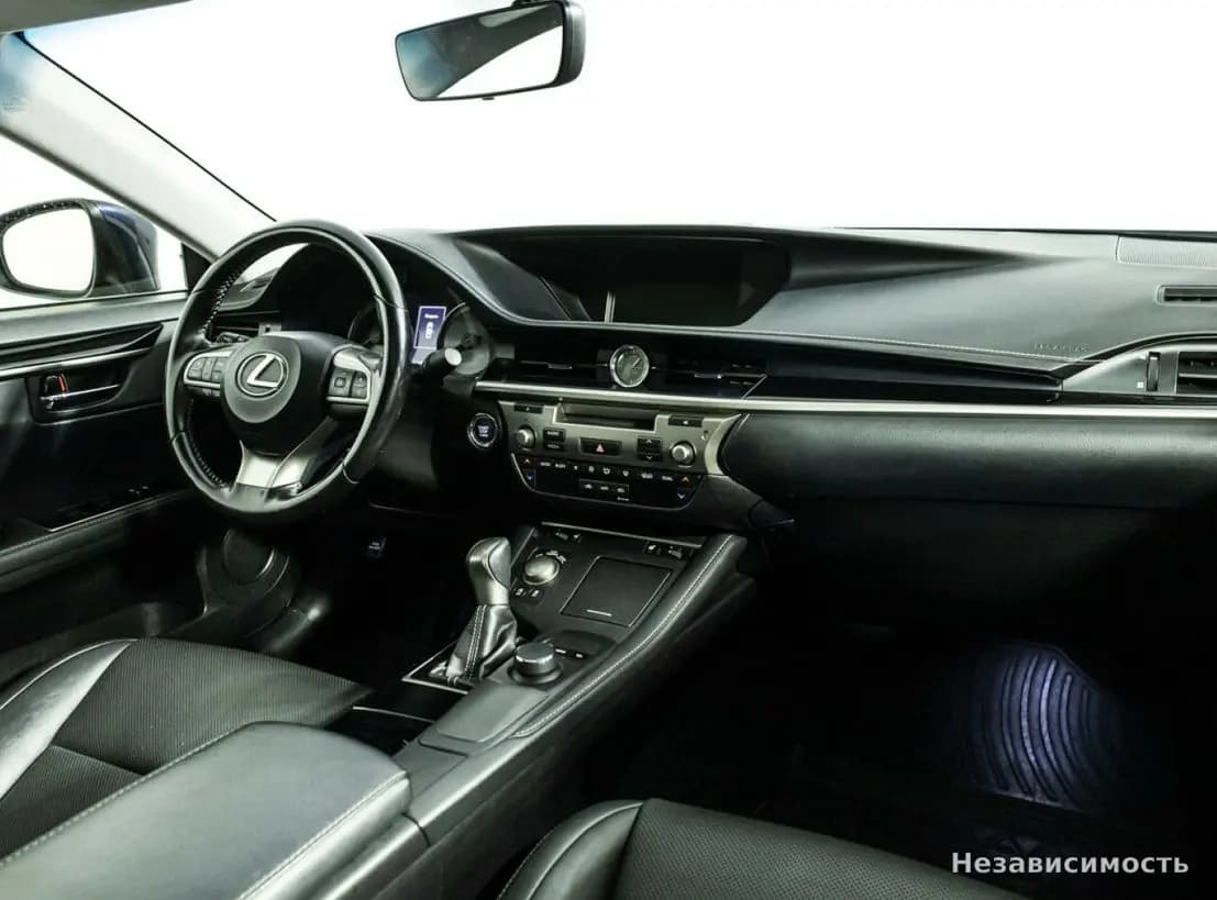 Lexus ES 2016 с пробегом — фото 9