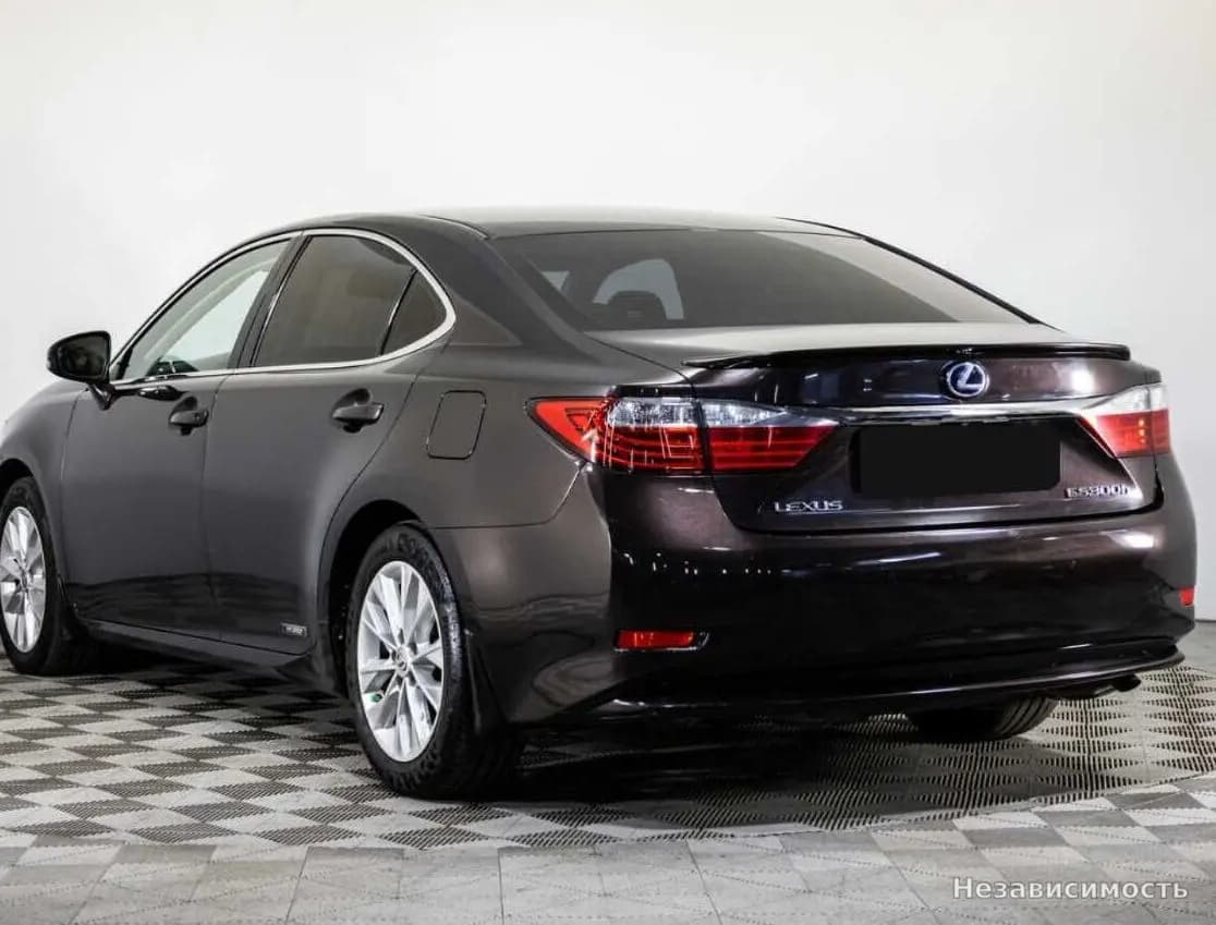 Lexus ES 2014 с пробегом — фото 6